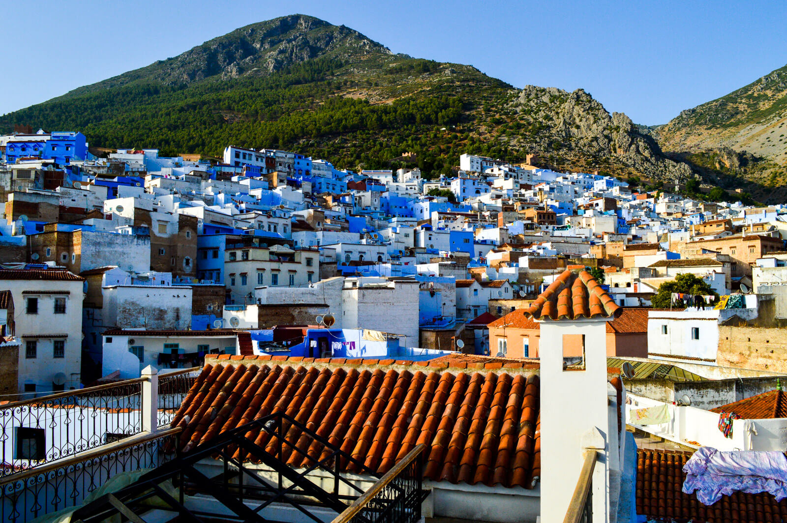 Tour 2 Days to the Blue City of Chefchaouen from Fez