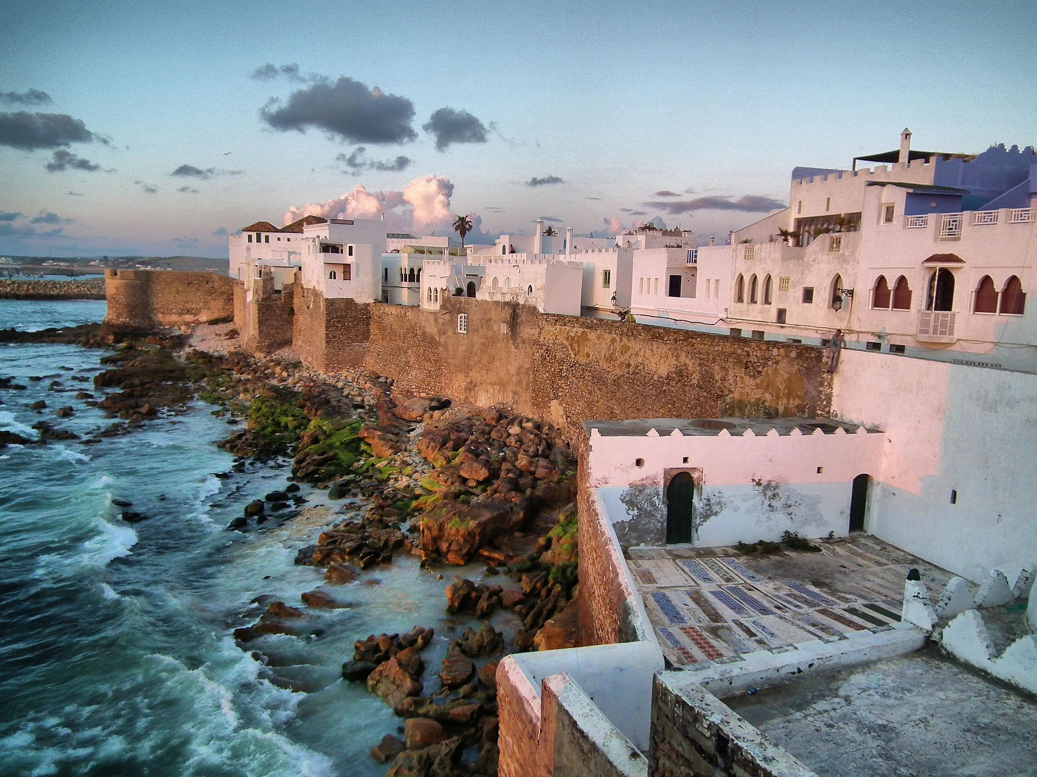 Tour 4 Days from Tangier to Northern Morocco and Fez