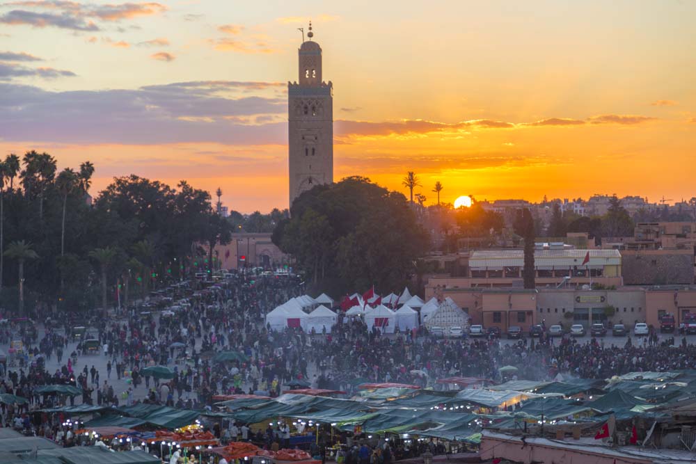 Circuito de 8 Días Marrakech a Tánger vía Desierto Fez Chefchaouen